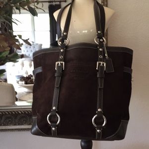 💯 Authentic Coach brown leather suede bucket bag